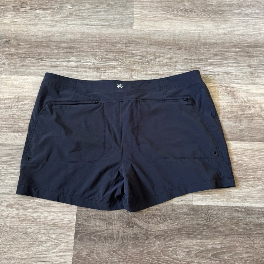 Athleta black athletic running active outdoor shorts 16